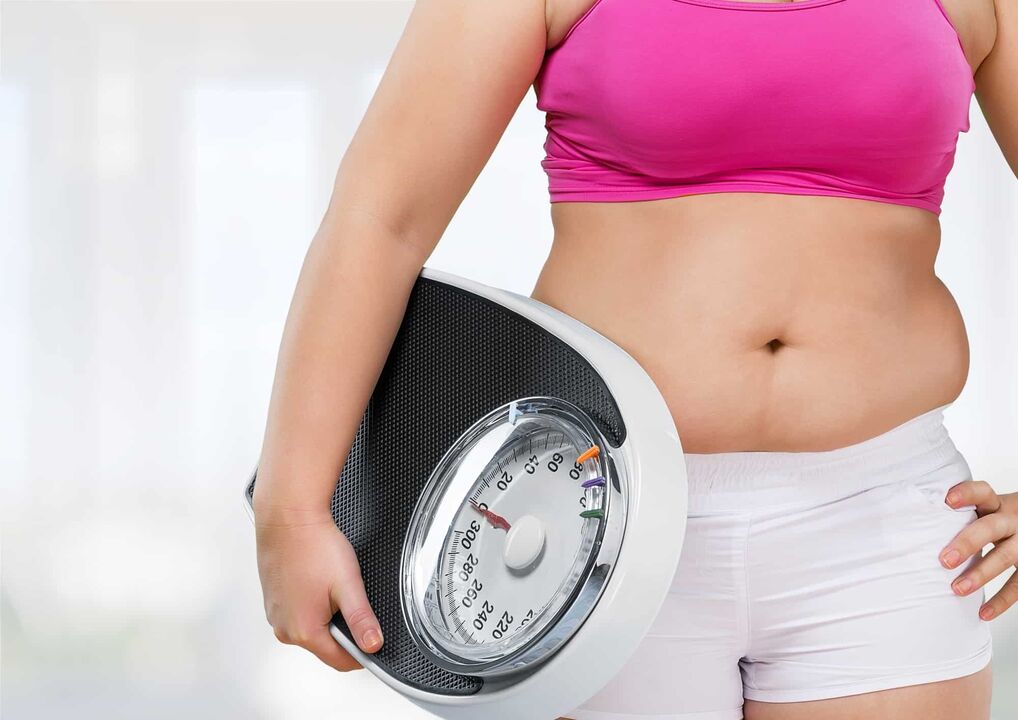 امرأة سمينة تريد إنقاص وزنها